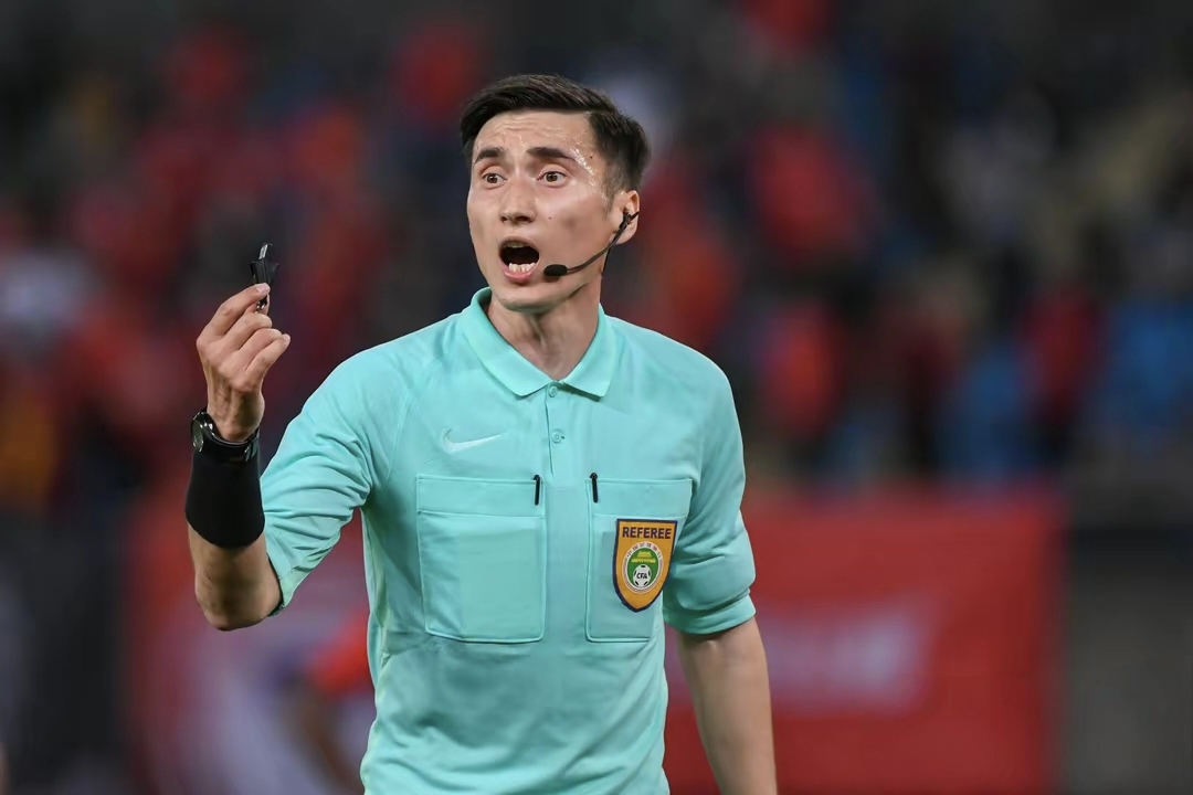 转会期成都蓉城备战足总杯，单刀错失细节曝光，态度坚定，心理建设被强调的简单介绍爱游戏体育在线登录