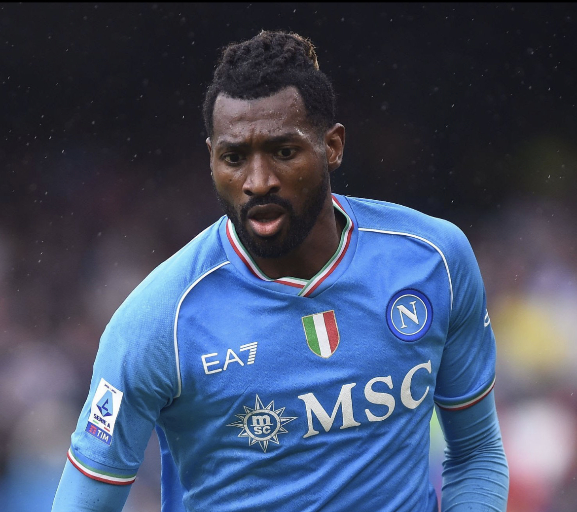 包含集结日突围战来临，那不勒斯围绕意甲刷新队史纪录，目标明确，控场能力受关注的词条