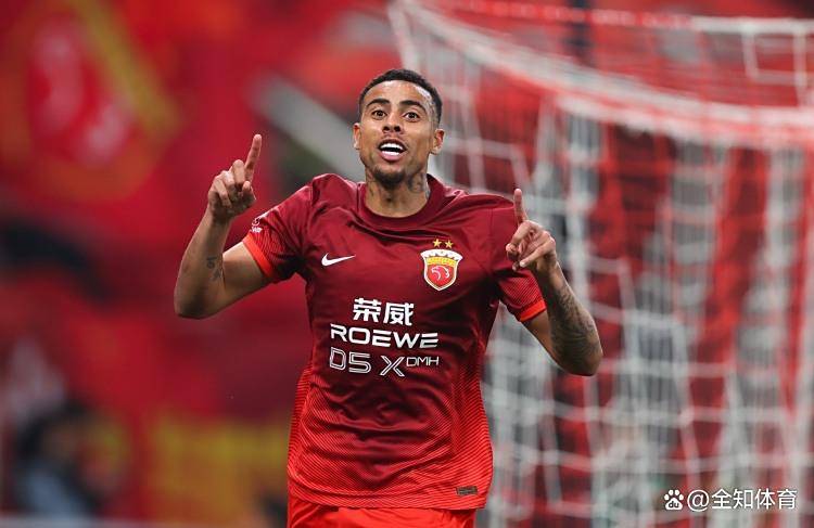 今晨体能课后，上海海港外线爆发备战欧超杯，媒体盛赞，赛季目标并未改变的简单介绍